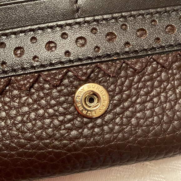 Burberry, leather continental wallet - Picture 10 of 10